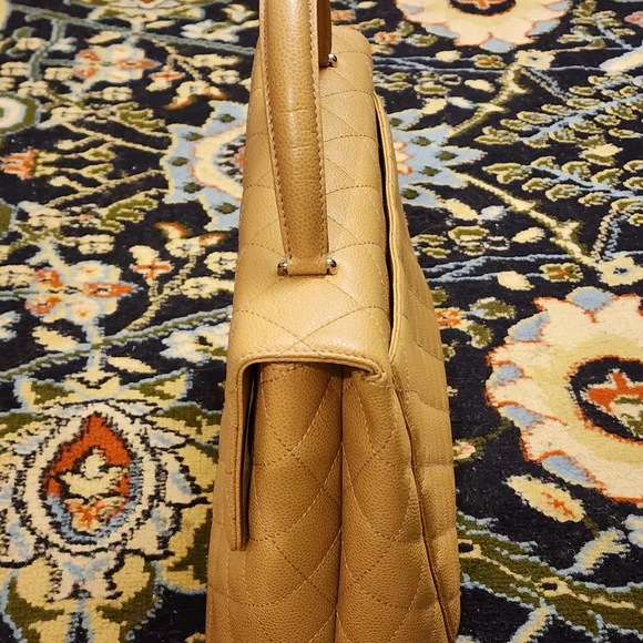 Vintage Chanel Kelly Top Handle Cavier Biege SHW (2001) - Picture 14 of 16